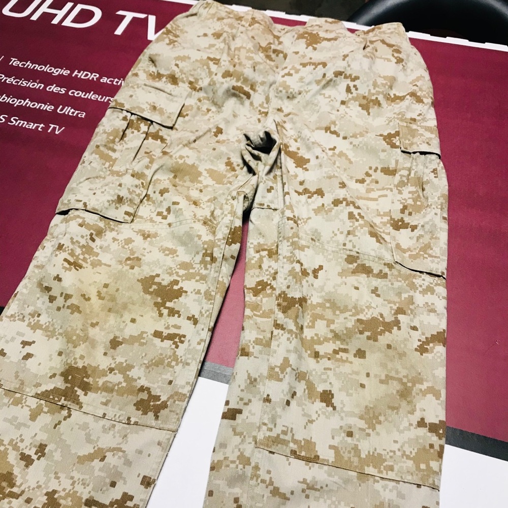 Legit USMC desert Marpat pants